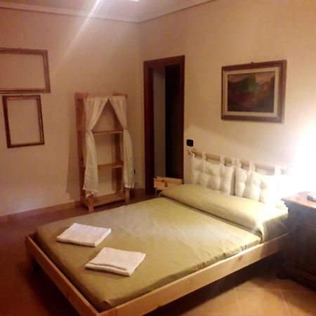 B&B La Casa Di Fuori Porta Gricignano Kültér fotó